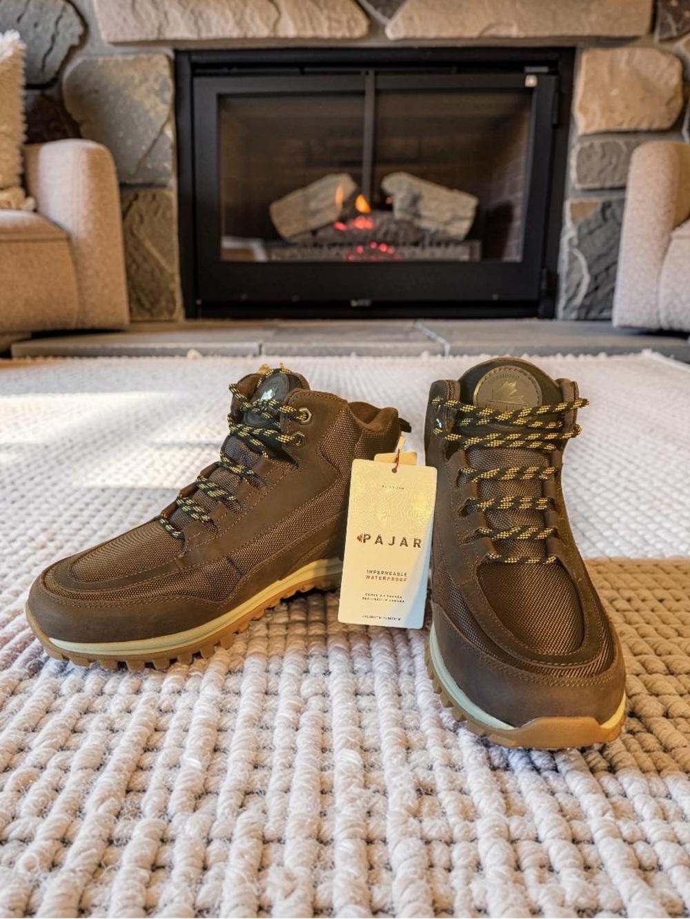 Pajar NWT Sz 10.5 Fireburst Crazy Horse Men's Brown Sneaker Boots Tan Sole SH414